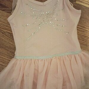 Little girls size 6/6x pink dance leotard